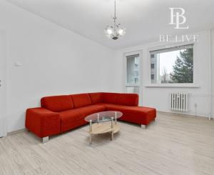 BE.LIVE COMPANY – NA PREDAJ – 3-IZBOVÝ BYT S LOGGIOU – SKVELÁ DISPOZÍCIA A TICHÝ VNÚTROBLOK