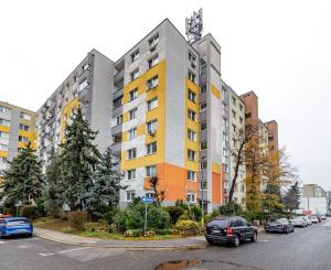 BE.LIVE COMPANY – NA PREDAJ – 3-IZBOVÝ BYT S LOGGIOU – SKVELÁ DISPOZÍCIA A TICHÝ VNÚTROBLOK