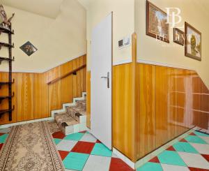 NA PREDAJ- STAVEBNÝ POZEMOK 2287m²- RODINNÝ DOM- VLKY- PRI TOMÁŠOVE 