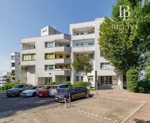 BE.LIVE COMPANY- PREDAJ- KRÁSNY- 3-IZBOVÝ- BYT- PARKOVACIE MIESTO- STARÉ MESTO