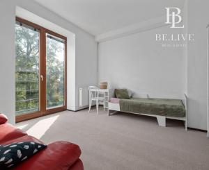 BE.LIVE COMPANY- PRENÁJOM- 5- IZBOVÝ- DOM- S BAZÉNOM- KARLOVÁ VES- BRATISLAVA 