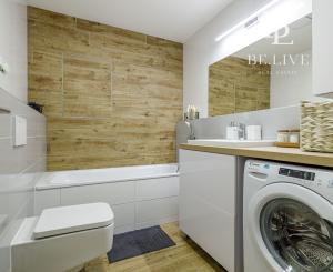 BE.LIVE COMPANY | NA PREDAJ | MODERNÝ 1-IZBOVÝ BYT | KOMPLETNE ZARIADENÝ | BALKÓN | KOBKA V CENE | TEHELNÉ POLE – BAJKALSKÁ