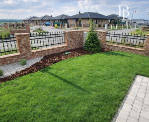 BE.LIVE COMPANY – PRENÁJOM – PRIESTRANNÝ APARTMÁN V NOVOSTAVBE BUNGALOVU – ZÁHRADA – PARKOVANIE – ZOHOR