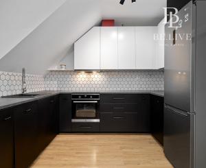 BE.LIVE COMPANY- PREDAJ- MEZANÍNOVÝ- 2-IZBOVÝ- PRIESTOR- RUŽINOV- DÔLEŽITÉ: NEHNUTEĽNOSŤ JE V ŠTÁDIU KOLAUDÁCIE,KTORÁ JE V RIEŠENÍ SO SÚ