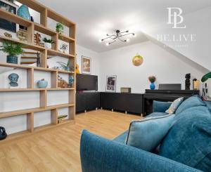 BE.LIVE COMPANY- PREDAJ- MEZANÍNOVÝ- 2-IZBOVÝ- PRIESTOR- RUŽINOV- DÔLEŽITÉ: NEHNUTEĽNOSŤ JE V ŠTÁDIU KOLAUDÁCIE,KTORÁ JE V RIEŠENÍ SO SÚ