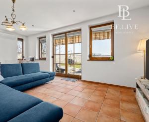 BE.LIVE COMPANY- PREDAJ- 4-IZBOVÝ- RODINNÝ DOM- S GARÁŽOU- VÍRIVKOU- VEĽKOU ZÁHRADOU- TUREŇ- SENEC