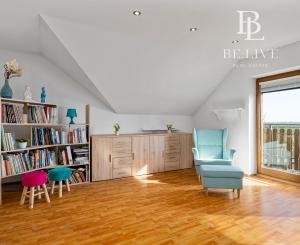 BE.LIVE COMPANY- PREDAJ- 4-IZBOVÝ- RODINNÝ DOM- S GARÁŽOU- VÍRIVKOU- VEĽKOU ZÁHRADOU- TUREŇ- SENEC