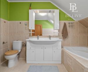 BE.LIVE COMPANY- PREDAJ- 4-IZBOVÝ- RODINNÝ DOM- S GARÁŽOU- VÍRIVKOU- VEĽKOU ZÁHRADOU- TUREŇ- SENEC