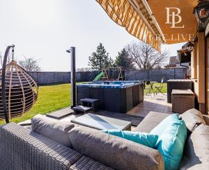 BE.LIVE COMPANY- PREDAJ- 4-IZBOVÝ- RODINNÝ DOM- S GARÁŽOU- VÍRIVKOU- VEĽKOU ZÁHRADOU- TUREŇ- SENEC