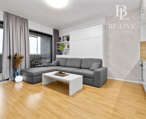 BE.LIVE COMPANY | NA PREDAJ | ŠTÝLOVÝ 1-IZBOVÝ BYT | ZARIADENÝ NA MIERU | BALKÓN | KOBKA V CENE | TEHELNÉ POLE - BAJKALSKÁ