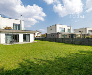 BE.LIVE COMPANY- PREDAJ- RODINNÝ DOM- TERASA- ZÁHRADA- MALINOVO- TRI VODY 