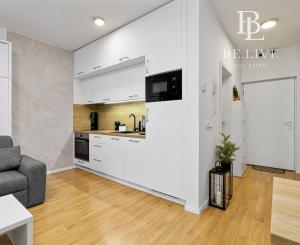 BE.LIVE COMPANY | NA PREDAJ | ŠTÝLOVÝ 1-IZBOVÝ BYT | ZARIADENÝ NA MIERU | BALKÓN | KOBKA V CENE | TEHELNÉ POLE - BAJKALSKÁ