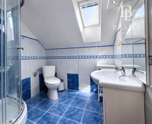 BE.LIVE COMPANY- PREDAJ- 4-IZBOVÝ- RODINNÝ DOM- GARÁŽ- VÍRIVKA- VEĽKÝ POZEMOK- TUREŇ- SENEC 