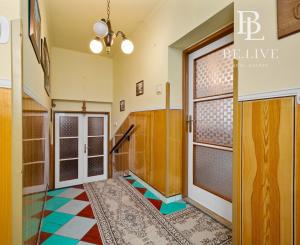 BE.LIVE COMPANY- PREDAJ- RODINNÝ DOM- VEĽKÝ POZEMOK- 2287m2- VLKY- PRI TOMÁŠOVE- SENEC 