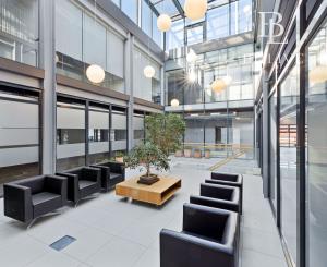 BE.LIVE COMPANY– PRENÁJOM– ADMINISTRATÍVNA BUDOVA– SHOWROOM- KANCELÁRIE- NOVOZÁMOCKÁ, NITRA