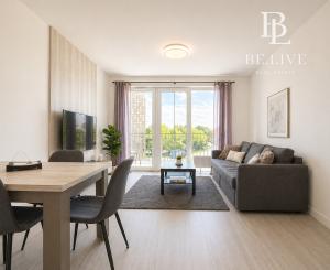 BE.LIVE COMPANY- NA PRENÁJOM- 2-IZBOVÝ BYT- TERASA- GARÁŽOVÉ STÁTIE- RAČA- EDUARDA WENZLA- RENDEZ 