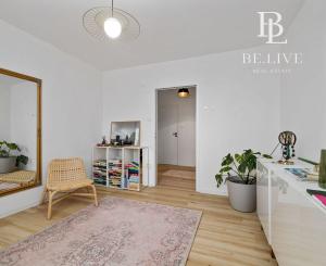 REZERVOVANÝ-BE.LIVE COMPANY-PREDAJ- KRÁSNY- 3-IZBOVÝ- BYT- PETRŽALKA