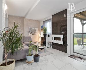 PREDANÉ- BE.LIVE COMPANY- PREDAJ- 2-IZBOVÝ- BYT- ZIMNÁ ZÁHRADA- POZEMOK- MALÝ BIEL- SENEC