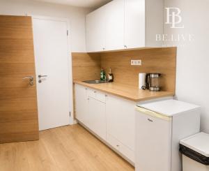 BE.LIVE COMPANY- NA PREDAJ- 1000m2- KOMERČNÝ PRIESTOR- POLYFUNKČNÁ BUDOVA- RUŽINOV- KOMÁRŇANSKÁ ULICA 