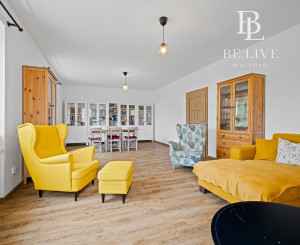 BE.LIVE COMPANY – NA PREDAJ – VEĽKORYSÝ RODINNÝ DOM S PRÍSTAVBOU – ZÁHORSKÁ BYSTRICA – DONSKÁ ULICA