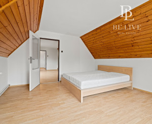 BE.LIVE COMPANY – NA PREDAJ – VEĽKORYSÝ RODINNÝ DOM S PRÍSTAVBOU – ZÁHORSKÁ BYSTRICA – DONSKÁ ULICA