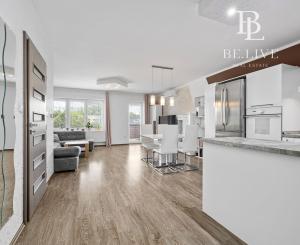 BE.LIVE COMPANY- PREDAJ- PRIESTRANNÝ- 3- IZBOVÝ BYT- BALKÓN-PARKOVACIE MIESTO- DUNAJSKÁ ULICA- BERNOLÁKOVO