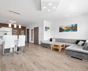 BE.LIVE COMPANY- PREDAJ- PRIESTRANNÝ- 3- IZBOVÝ BYT- BALKÓN-PARKOVACIE MIESTO- DUNAJSKÁ ULICA- BERNOLÁKOVO