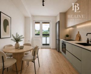 BE.LIVE COMPANY- NA PREDAJ- NADŠTANDARNE VEĽKÝ- ZREKONŠTRUOVANÝ- 3- IZBOVÝ BYT- LOGGIA- PIVNIČNÁ KOBKA- NOBELOVA ULICA- BRATISLAVA