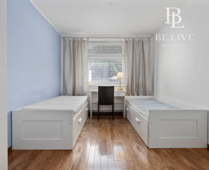 BE.LIVE COMPANY – NA PRENÁJOM – PRIESTRANNÝ 3-IZBOVÝ BYT – PRESKLENÁ TERASA – PARKOVACIE STÁTIE – STARÉ MESTO – MARTINENGOVA ULICA