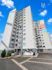 OFF PONUKA – NA PREDAJ – PRIESTRANNÝ 3-IZBOVÝ BYT – 69 m² + LODŽIA – KLIMATIZÁCIA – BUDATÍNSKA – PETRŽALKA