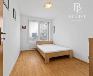 PREDANÝ- BE.LIVE COMPANY- NA PREDAJ- 3-IZBOVÝ BYT- LOGGIA- PIVNIČNÁ KOBKA- VO VYHĽADÁVANOM PROJEKTE OCTOPUS HABITAT- RUŽINOV- MRAZIARENSKÁ