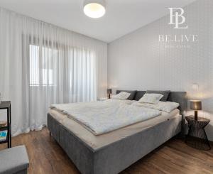 PREDANÝ - BE.LIVE COMPANY- MODERNÝ 2-IZBOVÝ BYT - ARCHITEKTONICKÝ DIZAJN – S DVOMA BALKÓNMI – NOVOSTAVBA – TEHELNÉ POLE- BRATISLAVA