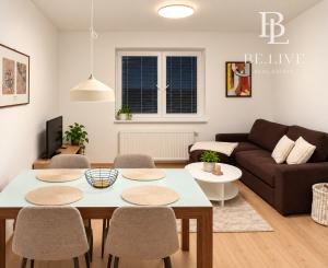 BE.LIVE COMPANY- NA PRENÁJOM- 3-IZBOVÝ BYT- TERASA- PARKOVACIE STÁTIE- LANGSFELDOVA ULICA- STARÉ MESTO- BRATISLAVA