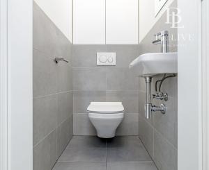 BE.LIVE COMPANY | PREDAJ | 4-IZBOVÝ RODINNÝ DOM S VEĽKOU GARÁŽOU | 704 m² POZEMOK | KVETOSLAVOV – NOVÁ TULIPA
