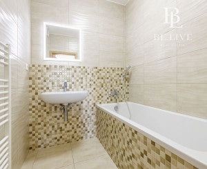 BE.LIVE COMPANY- PREDAJ - SVETLÝ 3-IZBOVÝ BYT S DVOMA BALKÓNMI A PARKOVANÍM – NA PIESKU, RUŽINOV