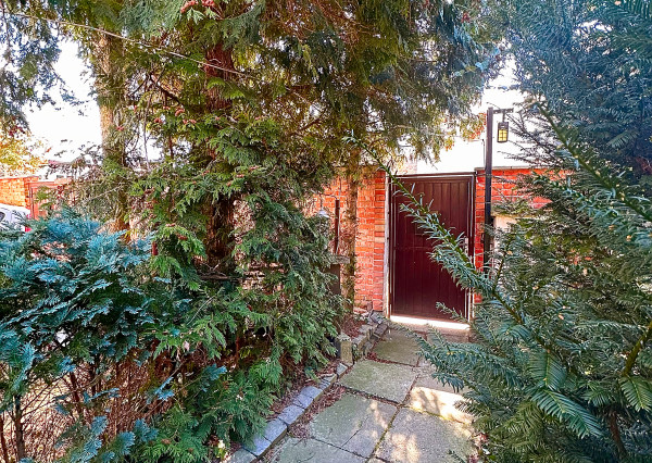 BE.LIVE COMPANY- PRENÁJOM- 3 IZBOVÝ BYT- 74m2- HORSKÝ PARK