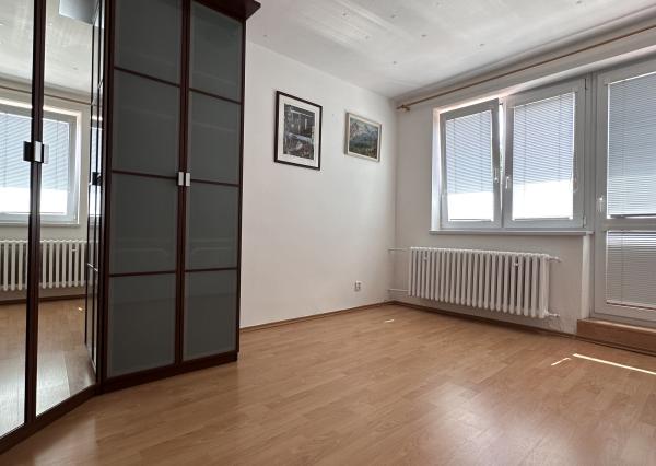 BE.LIVE COMPANY- PRENÁJOM- 3 IZBOVÝ BYT- 74m2- HORSKÝ PARK