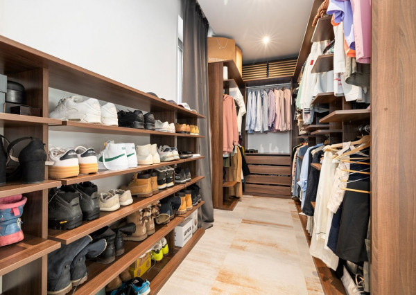 REZERVOVANÉ-PREDAJ- 5-IZBOVÝ- BUNGALOV- GARDENS- SENEC