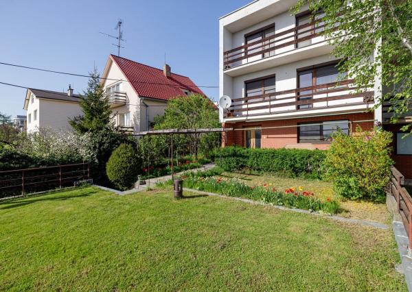 PREDAJ- 5-IZBOVÝ- RODINNÝ DOM- DVOJGARÁŽ- KRÁĽOVSKÉ ÚDOLIE