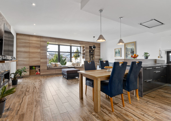 PREDANÉ- PRÉMIOVÝ- 4-IZBOVÝ DOM-ČIERNA VODA