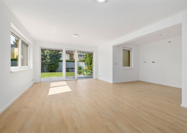 REZERVOVANÉ- PREDAJ- 4-IZBOVÝ- 170m2- RODINNÝ DOM- ROVINKA