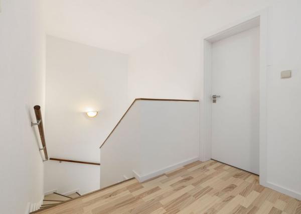 PREDANÉ- PREDAJ- 4-IZBOVÝ- 170m2- RODINNÝ DOM- ROVINKA