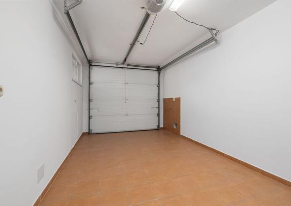 PREDANÉ- PREDAJ- 4-IZBOVÝ- 170m2- RODINNÝ DOM- ROVINKA