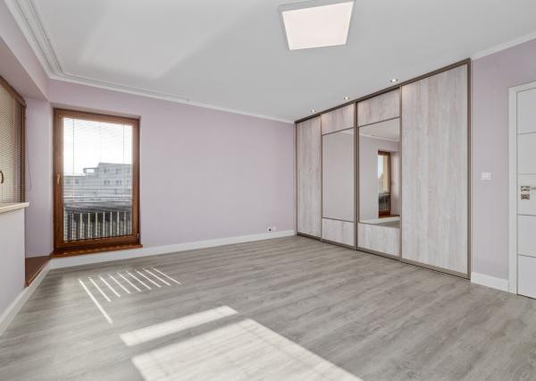 PREDANÉ- PREDAJ- 6 IZBOVÝ- VYSOKÁ PRI MORAVE