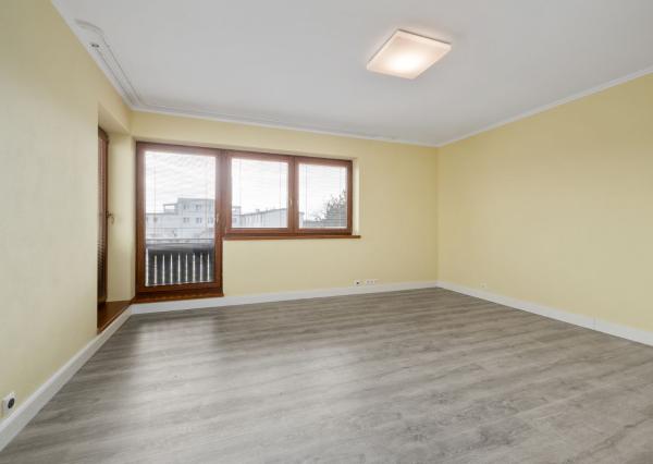 PREDANÉ- PREDAJ- 6 IZBOVÝ- VYSOKÁ PRI MORAVE