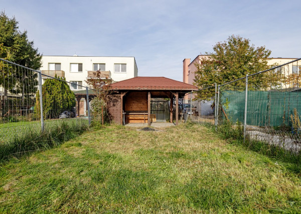 PREDANÝ- PREDAJ- 4-IZBOVÝ– 85 m2- GARÁŽ-ZÁHRADY-VAJNORY