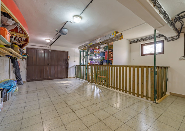 PREDAJ- 5 IZBOVÝ BYT- VO VYHĽADÁVANEJ LOKALITE- JAROVCE