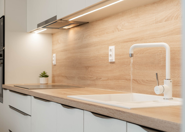 PRENAJATÉ - PRENÁJOM- 2-IZBOVÝ BYT- NOVOSTAVBA- ŠÁMOT