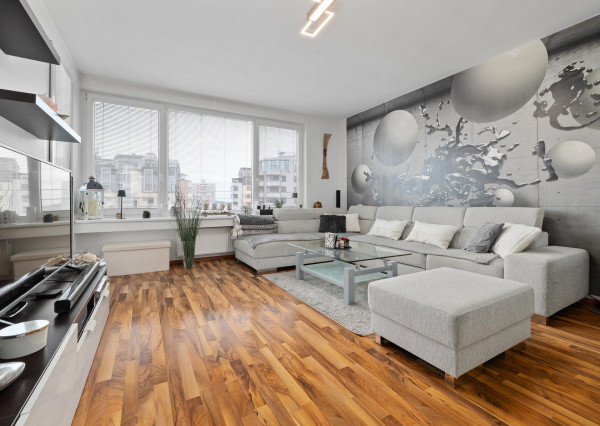 PREDAJ- MODERNÝ- 2-IZBOVÝ BYT- S BALKÓNOM- KARLOVA VES