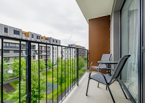 PREDANÉ - PREDAJ- 1-IZBOVÝ BYT- S BALKÓNOM- PETRŽALKA